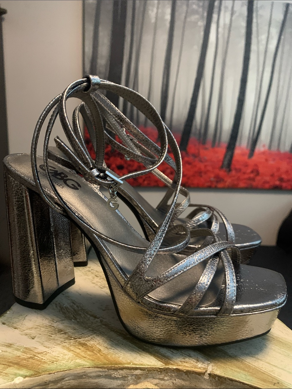 GBG Los Angeles Metallic Silver Strappy Platform Sandals